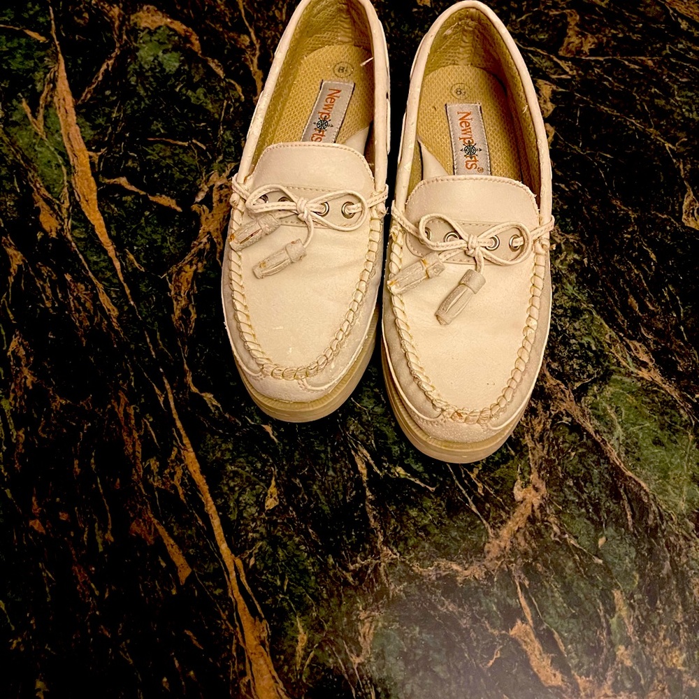 Men’s 8.5 boat shoe